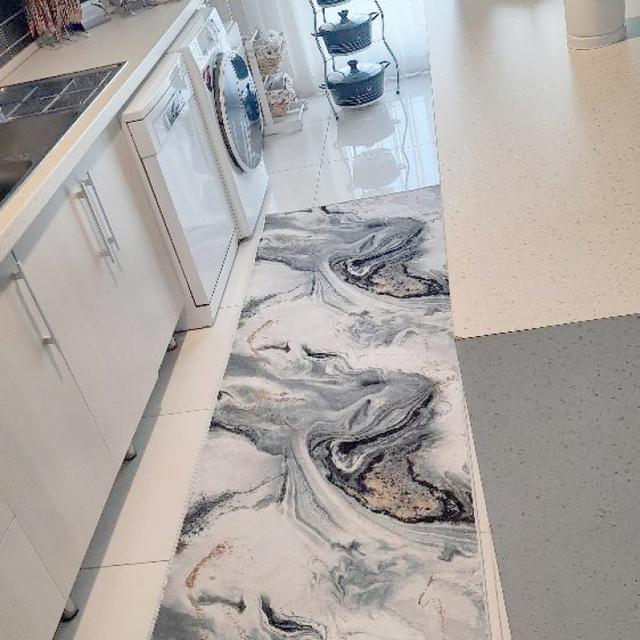 عکس فرش دهلیز