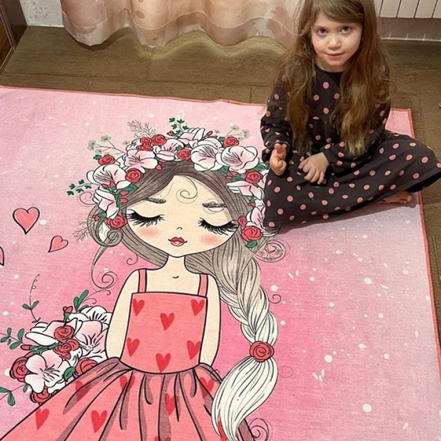 عکس فرش گیس گلابتون